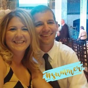 Meet your Posher, Leslie